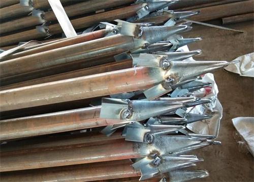 莺歌海镇管棚钢花管